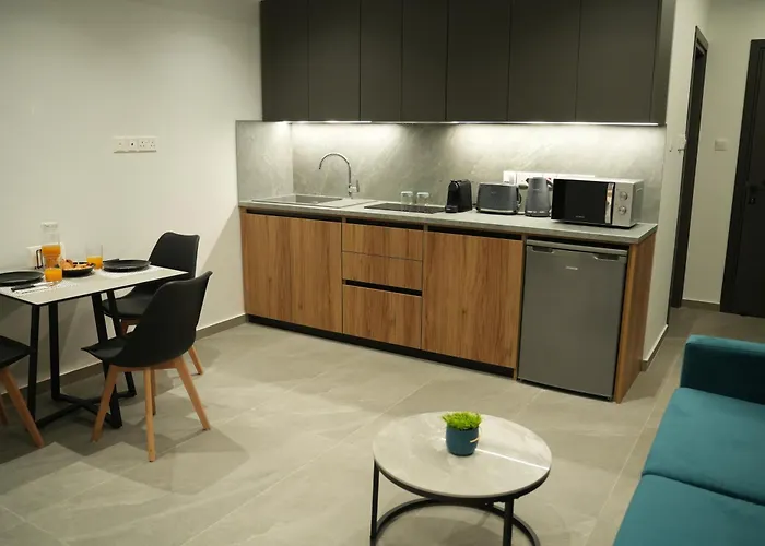 アパート Zen ラルナカ